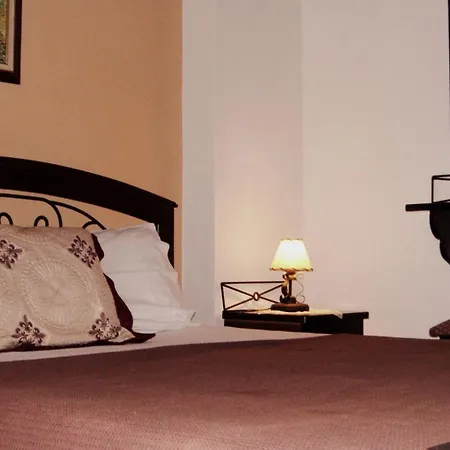 ゲストハウス Nostos