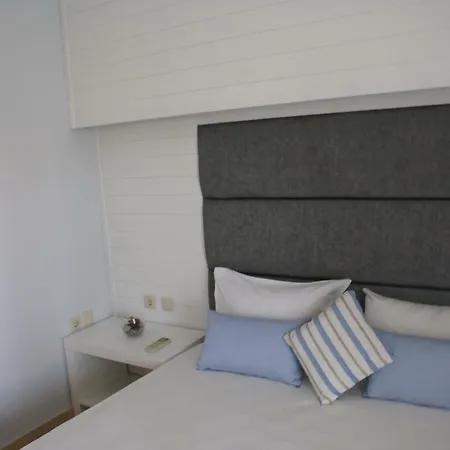 Nostos 3*
